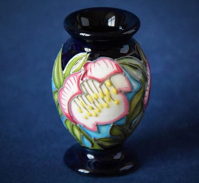 Moorcroft Pottery 370/2 Helleborus Kerry Goodwin