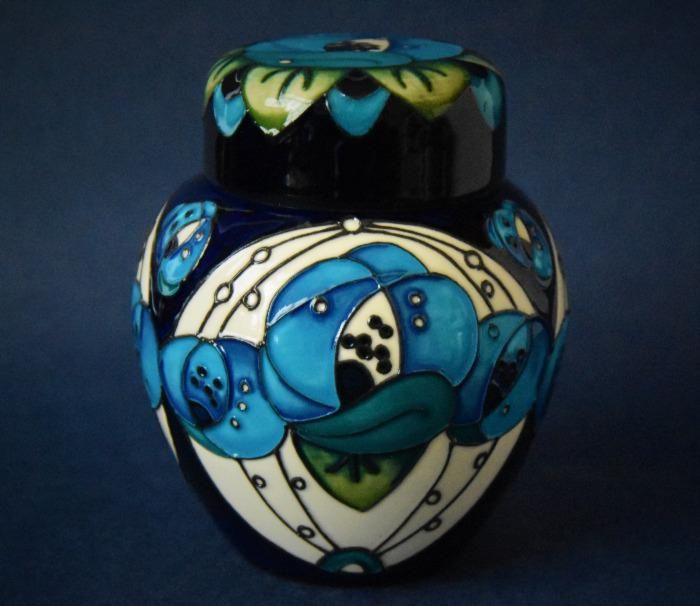 Moorcroft Pottery 769/4 Rennie Rose Blue Rachel Bishop
