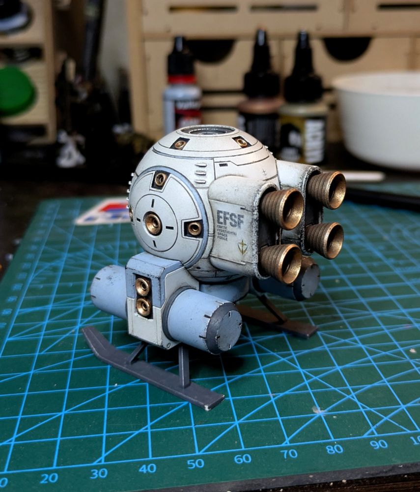 HG Thunderbolt Ball, painted in canon colors and panel lined using Abteilung 502 Starship Filth! 