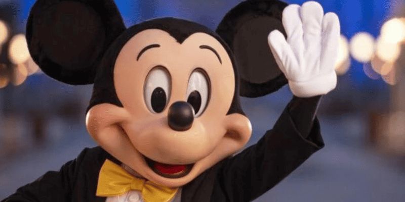 A picture of a Mickey Mouse impersonation in custom. It’s big.