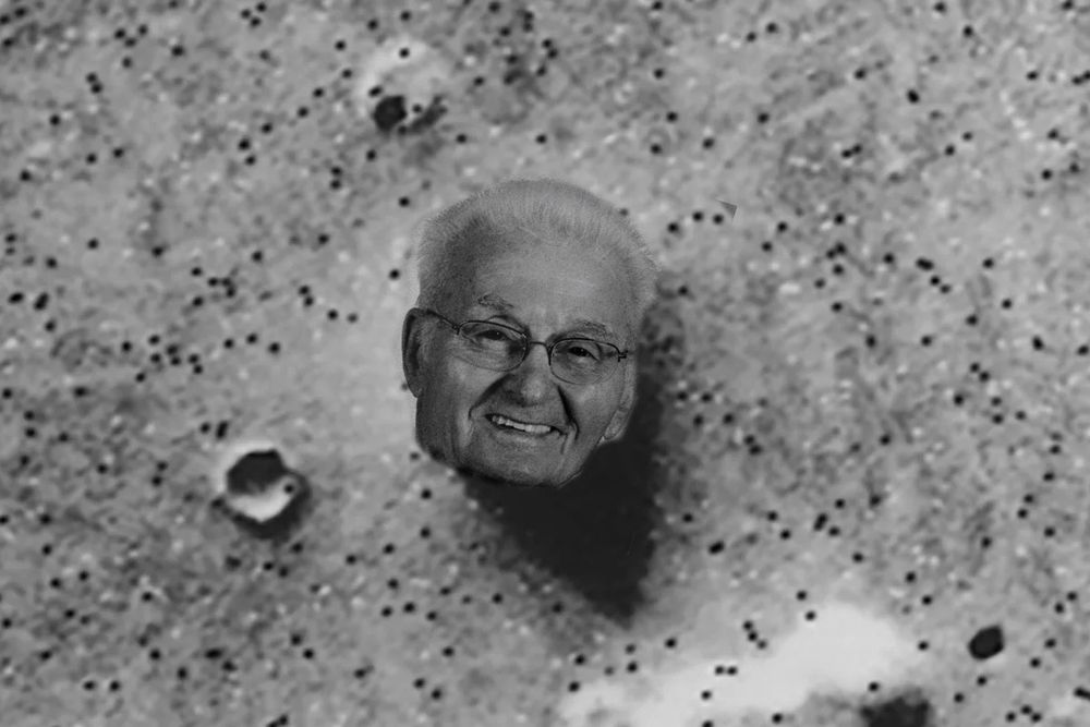 a happy old man on mars!! there used to be old guys up there and they loved it!!!! but then something wiped out their whole civilization...... 