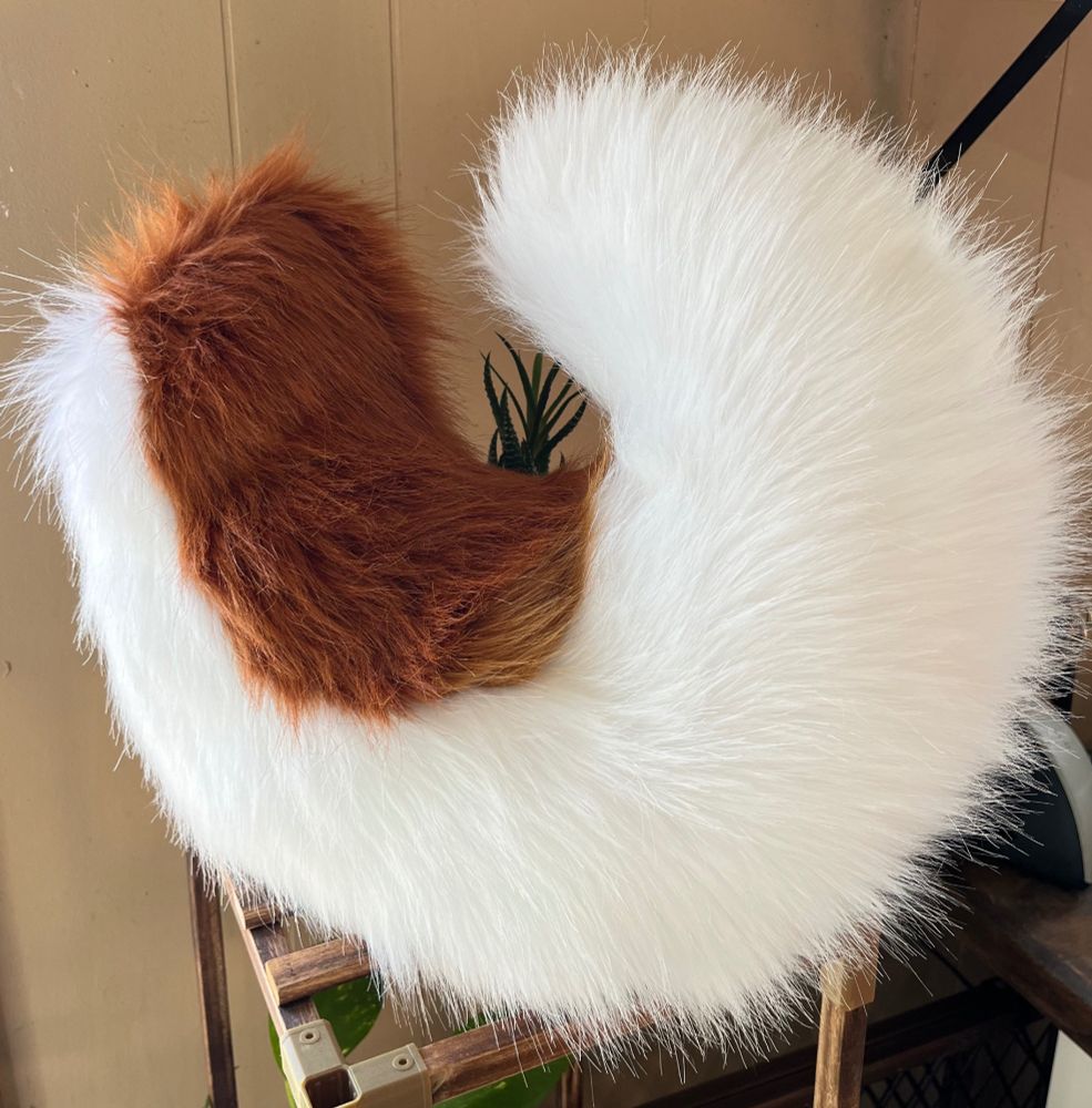 A "red" husky tail for a fursuit