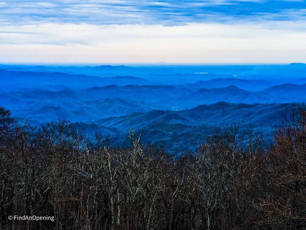 Blue Ridges of the Blueridge Mountains Western North Carolina #MountainMonday #Landscape #Nature #Photography #BlueSkyMonday