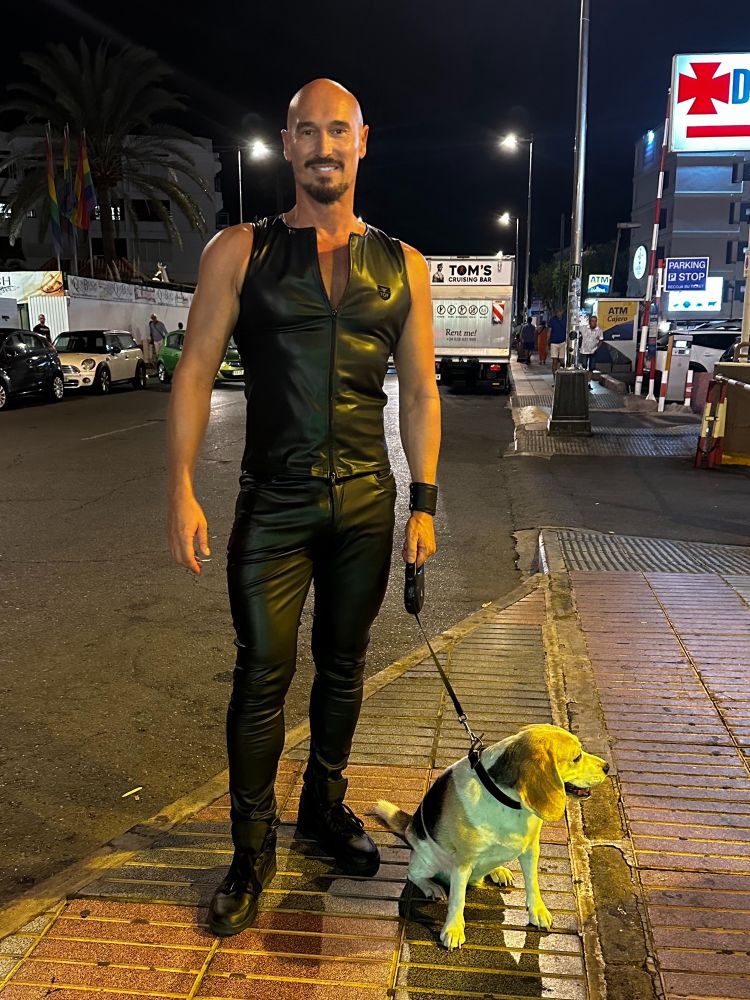 #fetishpride in #maspalomas from 3th to 13th october 2025. Here is your gay masseur from #grancanaria : #terryrey #gaymassagemaspalomas 