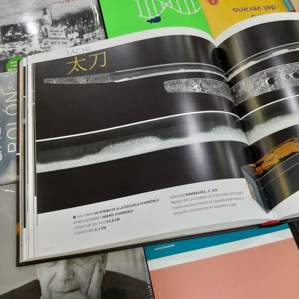 Espadas y armas japoneses de los 30 samuráis más gloriosos, de Paul Martin