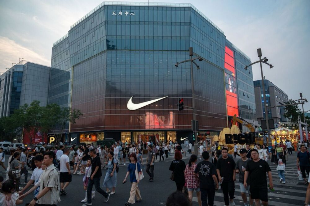 Nike Appoints Elliott Hill to Replace John Donahoe as CEO