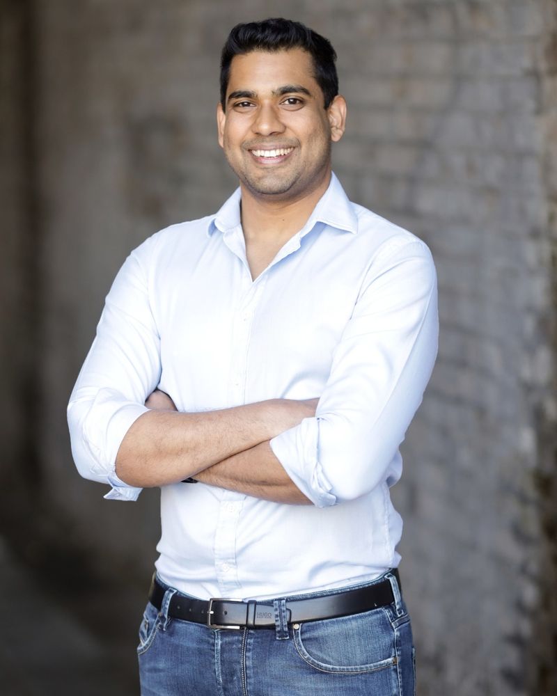 Professor Michael Muthukrishna