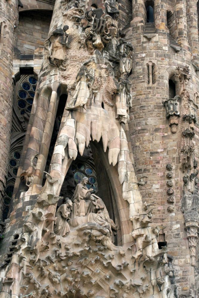 Detail, Sagria Familia