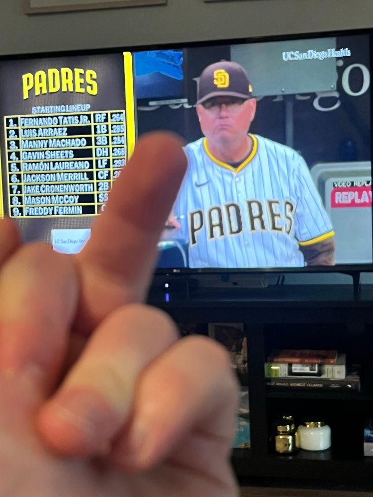 Me flipping off Mike Shildt 