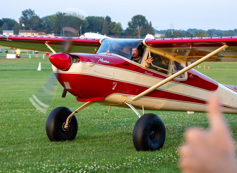 red stol cessna 170