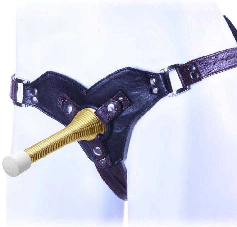 strapon harness with doorstopper 