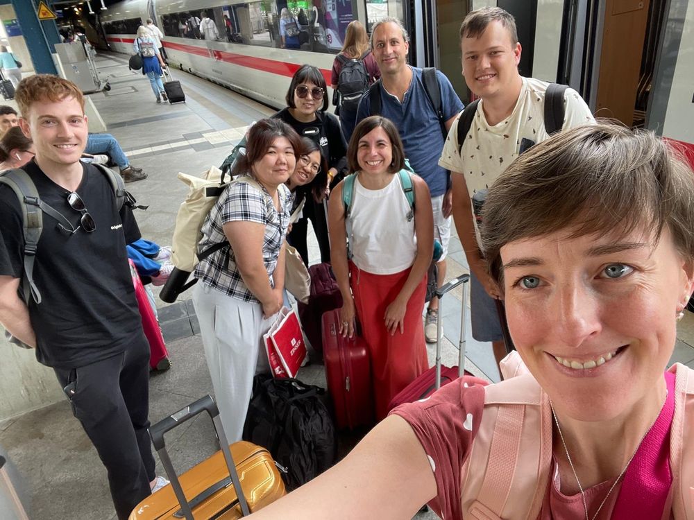 Niels, Chia-Nan, Pin-Jou, Yujing, Isa, Farid, Raphael and Jessica arriving in Cologne Messe by train