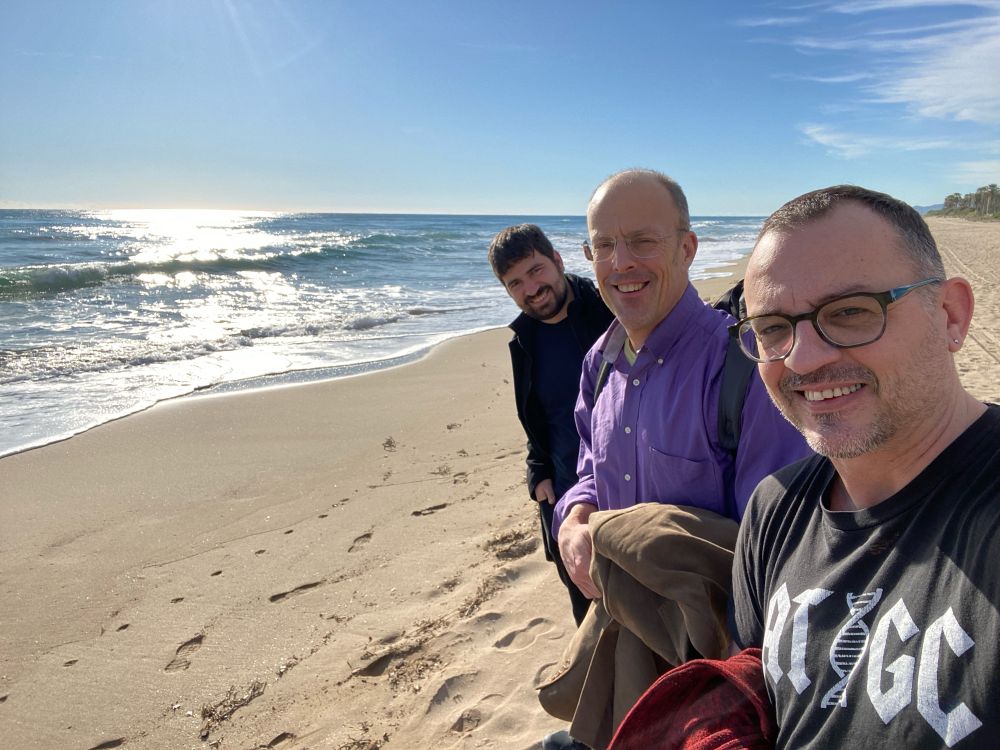 Collaboration meeting with Alex Bentley and Blai Vidiella in front of the Mediterranean Sea 