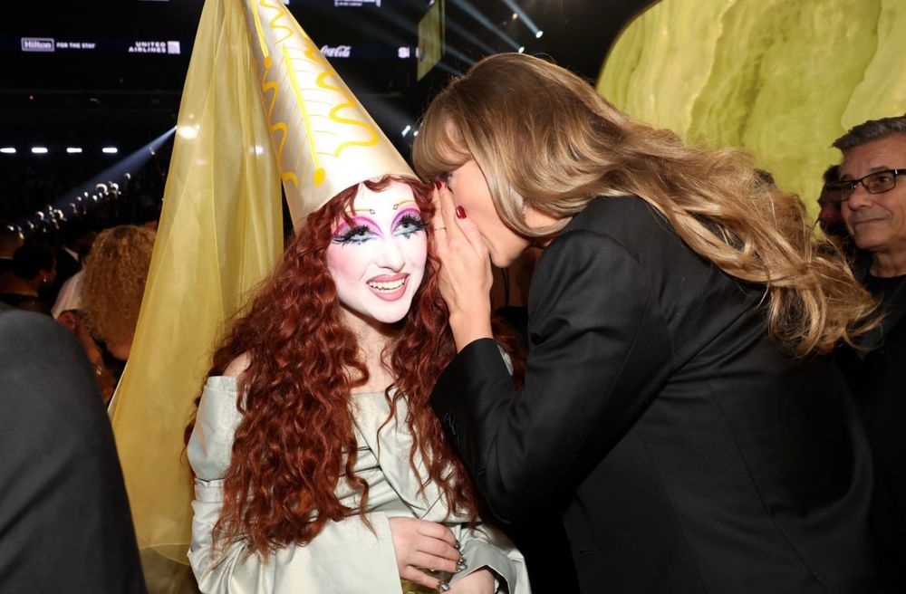 Chappell and Taylor chatting at the Grammys 