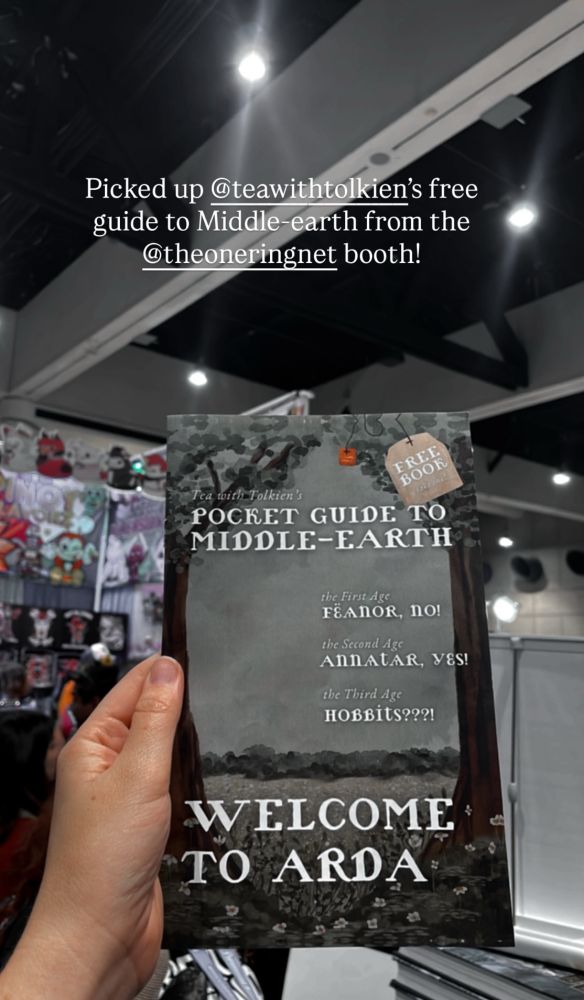 Kelly holds a copy of my free booklet “Pocket Guide to Middle-earth” 