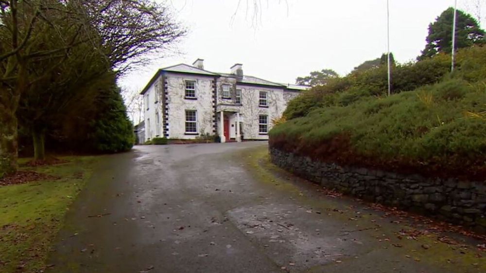 Fire at Galway hotel due to house 70 asylum seekers