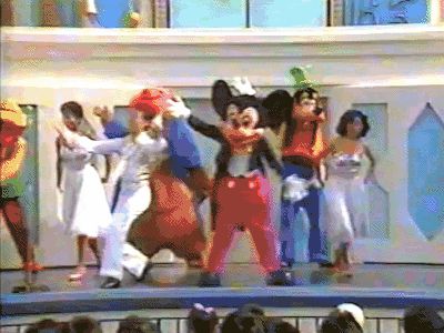 Finale of "Tokyo Disneyland Is Your Land"
(TDL Small World Stage, Circa 1984)