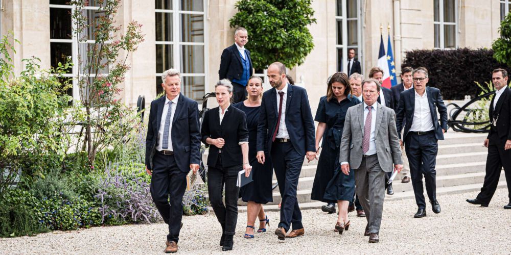 En direct : Emmanuel Macron écarte l’option d’un gouvernement du NFP et annonce de nouvelles concertations