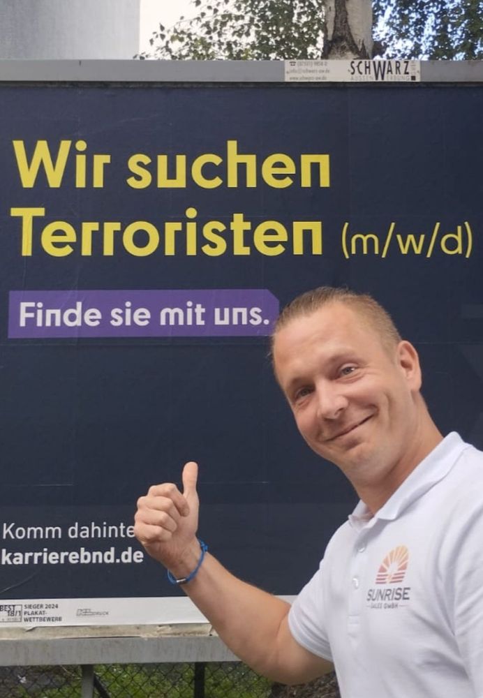 Pub BND Wir suchen Terroristen (m/w/d)
Finde sie mit uns.