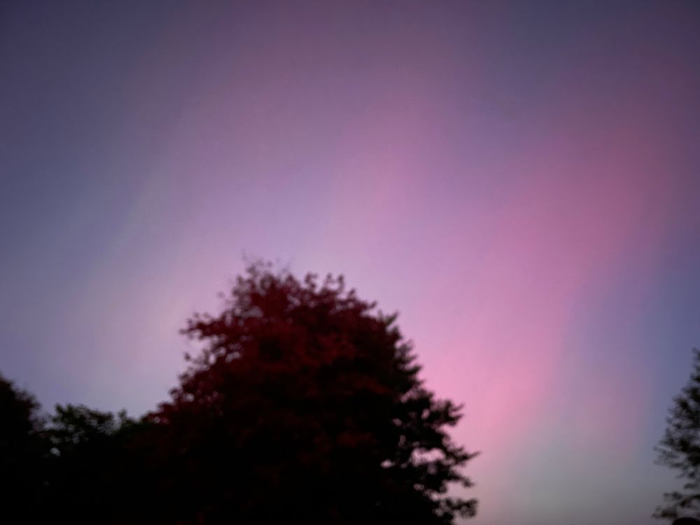 Aurora looking NE from south of Buffalo