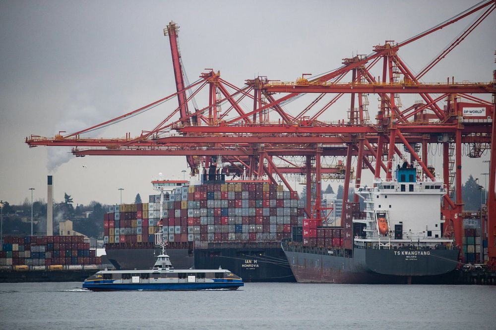 Canada posts largest merchandise trade deficit on record at $7.1B in April: StatCan