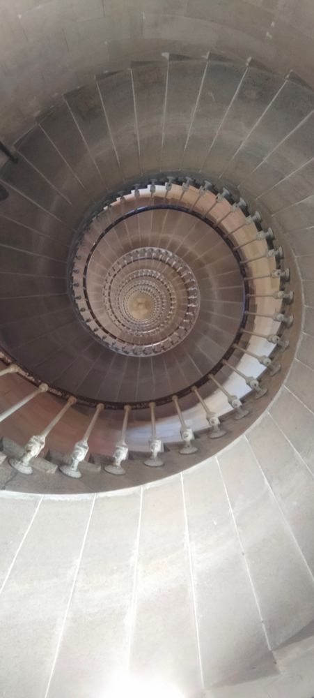 Escalier en colimaçon du phare des baleines île de Ré