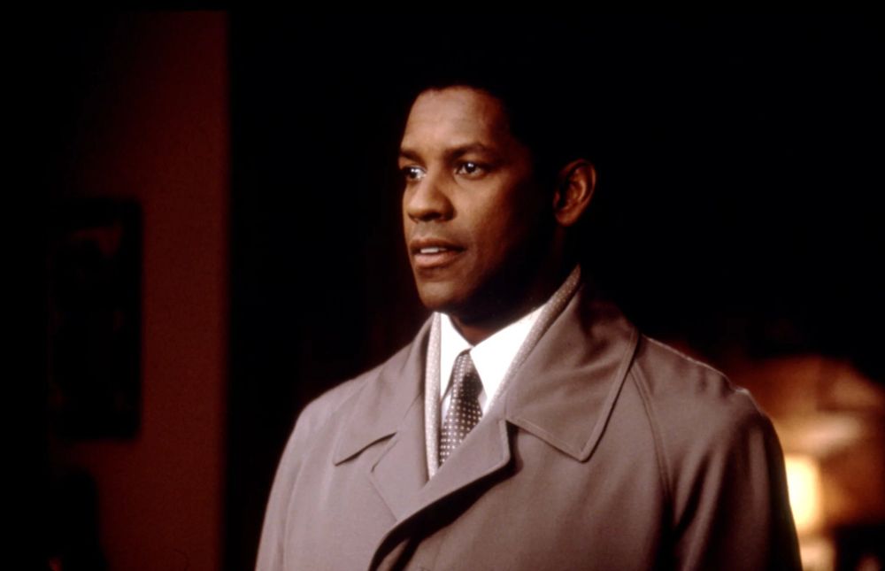 Denzel Washington in Penny Marshall's THE PREACHER'S WIFE [1996]