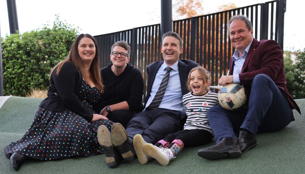 L-R: Michelle Forrest and Fiona (Zara's parents), Professor Michael Fahey (Zara’s treating Paediatric Neurologist), Zara (6-year-old with Cerebral Palsy, recipient of UBD stem cells), Paul Mercurio AM (Victorian Acting Speaker and Member for Hastings)
