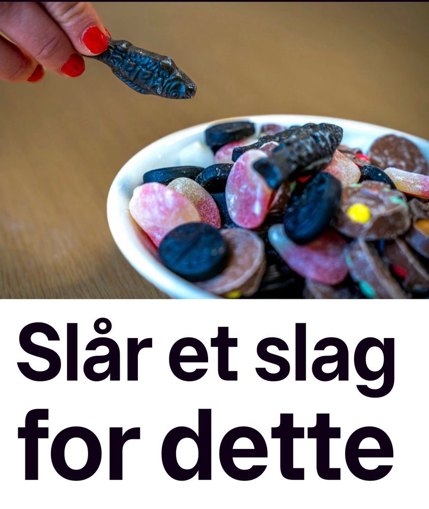 Skjermdump TV2

https://www.tv2.no/nyheter/innenriks/helsedirektor-en-trend-som-bekymrer-oss/18320325/?


Helsedirektør: – En trend som bekymrer oss
Ny rapport om hva nordmenn kjøper i matbutikken, vekker uro.

Nordmenns matvaner blir bedre, viser ny rapport. Men vi er fortsatt langt unna helsemyndighetenes mål.

– Vi har skapt et samfunn hvor vi ikke hjelper befolkningen å ta de sunne valgene, sier helsedirektør Cathrine Lofthus.

– Det går feil vei
Helsedirektoratet la onsdag frem kostholdsrapporten for 2024, som viser nordmenns endrede matvaner.

– Det går feil vei med både forbruk av frukt og bær, og forbruk av fiskemat og sjømat. Og vi får fortsatt i oss altfor mye mettet fett. Så det er ikke positivt.

 NY RAPPORT: Helsedirektør Cathrine Lofthus forteller om kostholdet til nordmenn. Foto: Aage Aune / TV 2
NY RAPPORT: Helsedirektør Cathrine Lofthus forteller om kostholdet til nordmenn. Foto: Aage Aune / TV 2
Forbruket av fisk og sjømat er det laveste på over 20 år, viser rapporten. Det ligger nå på 29,7 kilo per person per år.