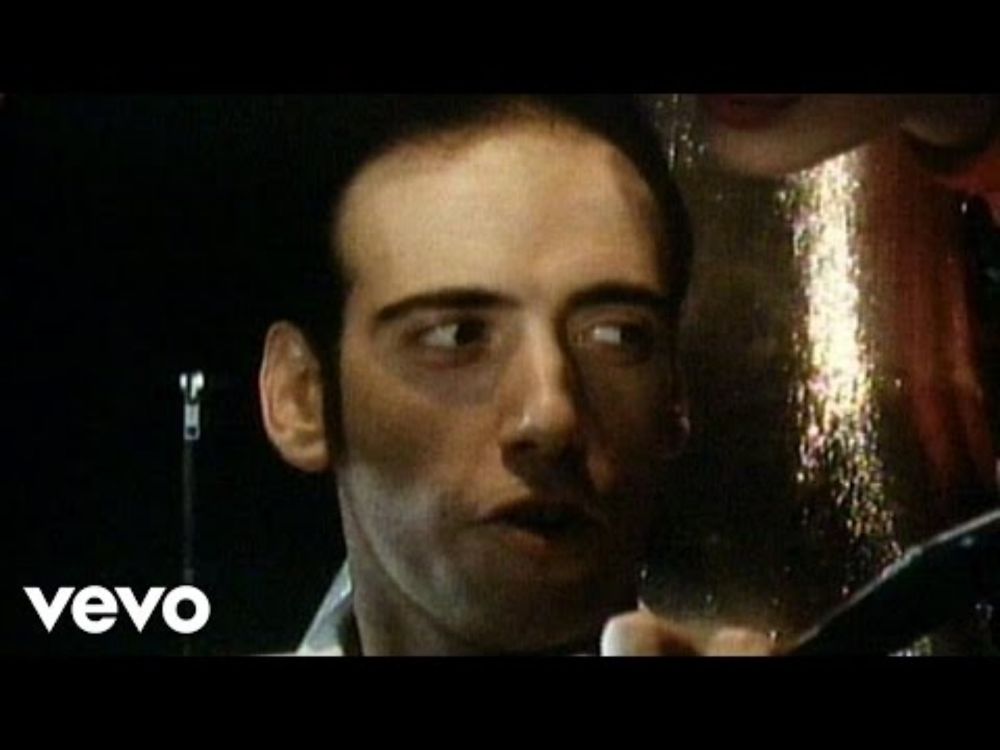 Big Audio Dynamite - Medicine Show