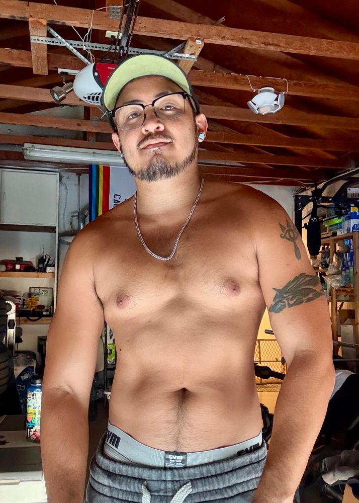 Shirtless selfie