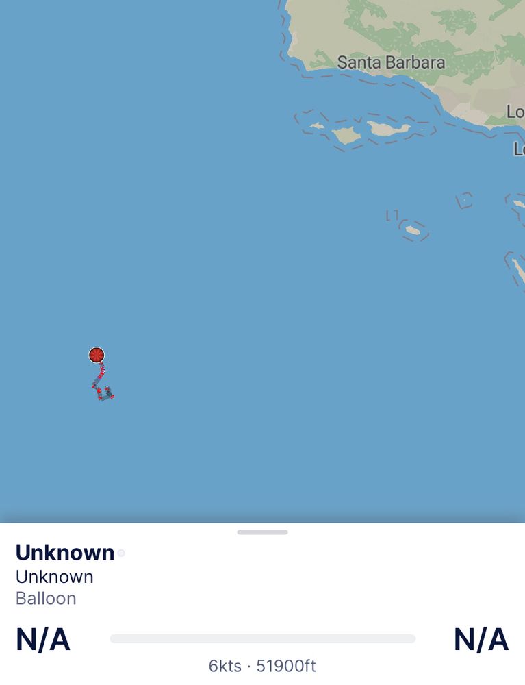 plane finder map showing location of UNKNOWN BALLOON off the coast of california