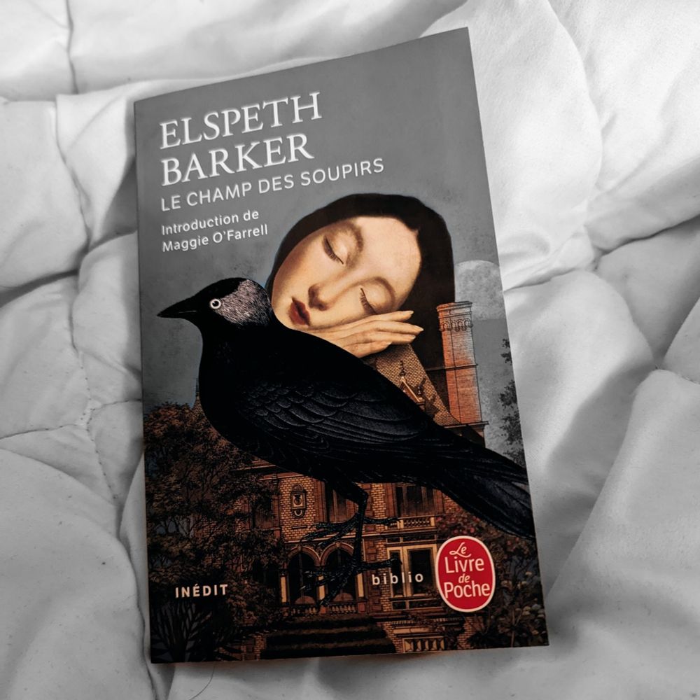 Couverture du livre Le champ des soupirs d'Elspeth Barker