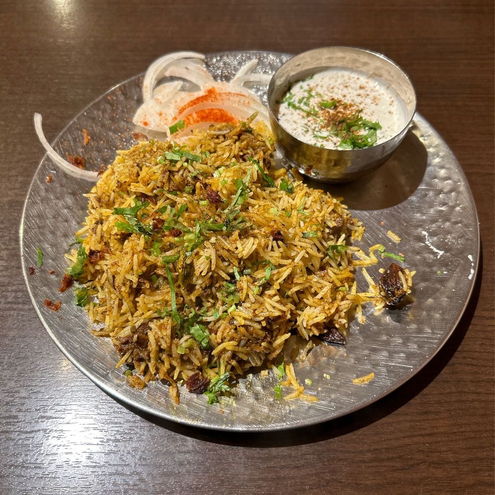 アロマズオブインディア　マトンビリヤニM