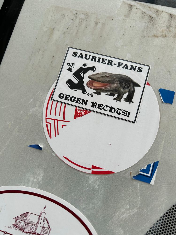 Anti nazi sticker 