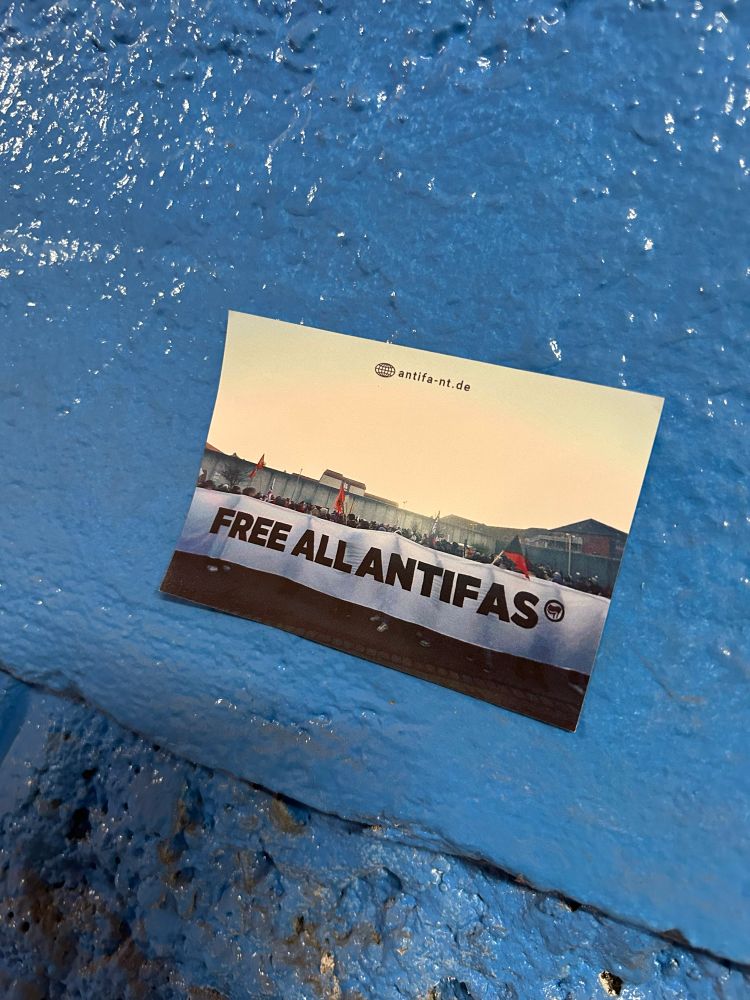Free all antifa 