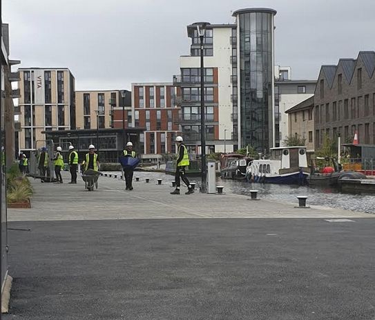 photo of re-laid towpath leading to Lochrin canal basin  ... so smooth!!