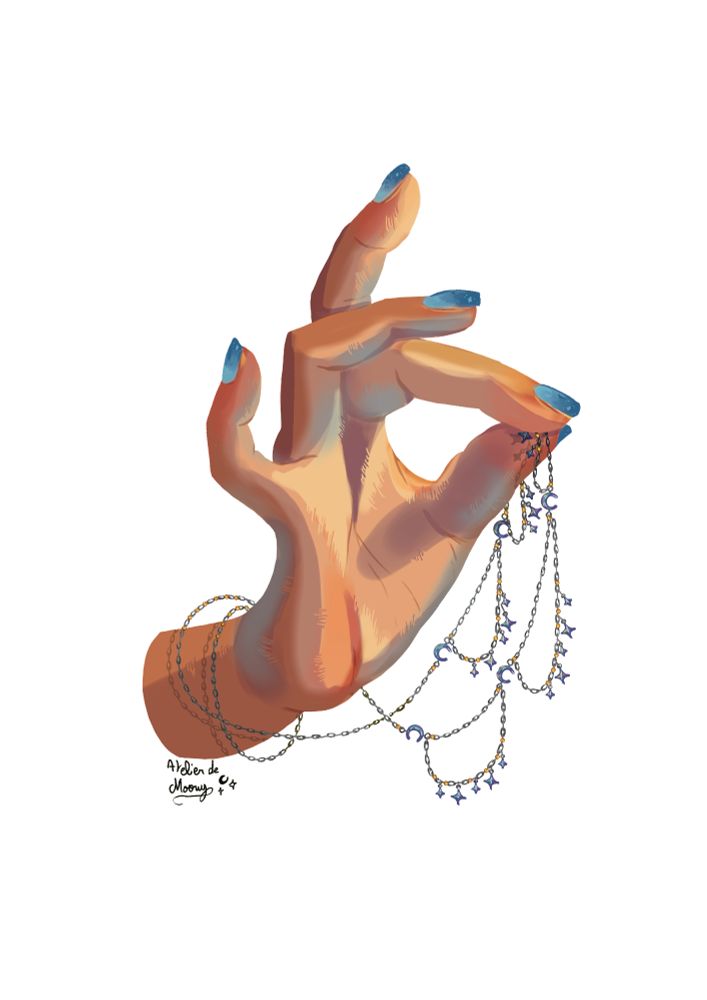 Dessin d'une main à la peau brune, tenant entre ses doigts un collier chaînette en argent avec des étoiles et des lunes bleues