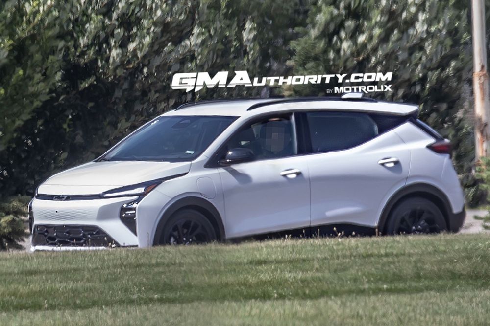GM Authority has spotted the second-generation 2027 Chevy Bolt EV testing alongside a Chevy Bolt EUV, with which it shares a close family resemblance.