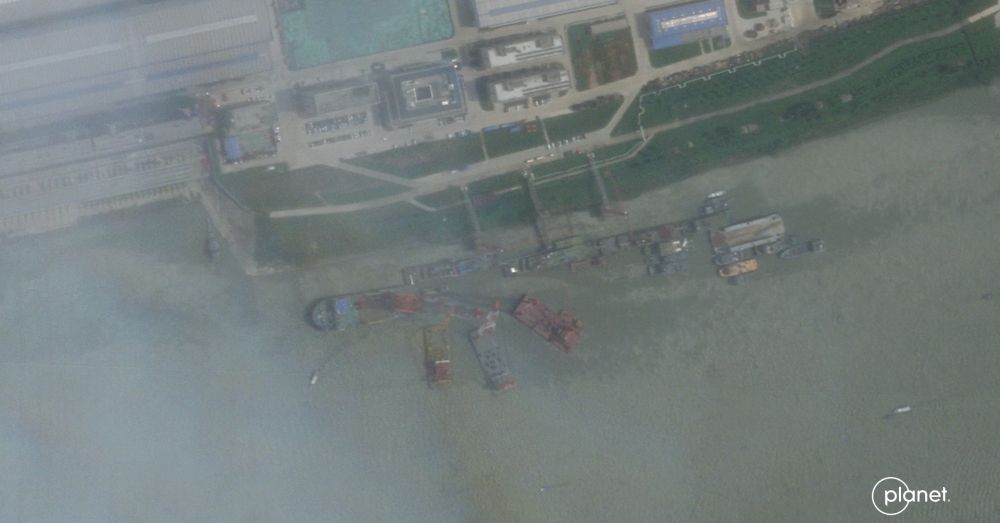 Chinese nuclear-powered submarine sank earlier this year, US official says