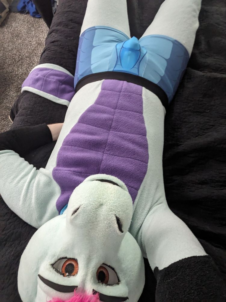 Selfie of a dragon wearing NSFW  dragon underwear from Tailends