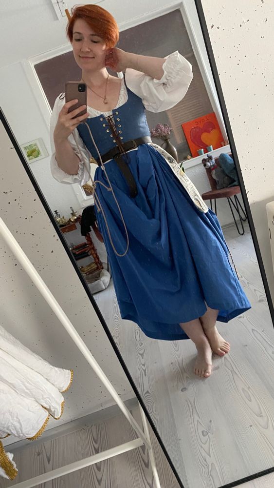 Heute ein mega süßes Outfit genäht 💙 passend zum Wechsel hier her 😬