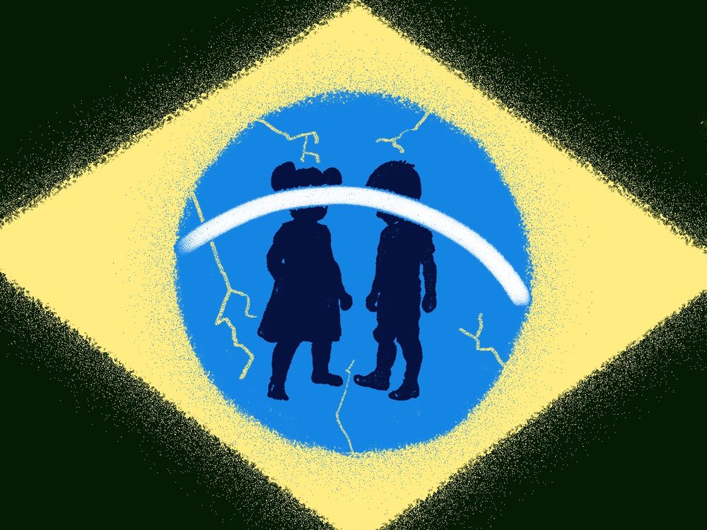 Ilustração da bandeira do Brasil com a silhueta de duas crianças no círculo azul central, uma de vestido e outra de calça, cobertas parcialmente por um traço branco curvado; o fundo azul apresenta rachaduras amarelas.