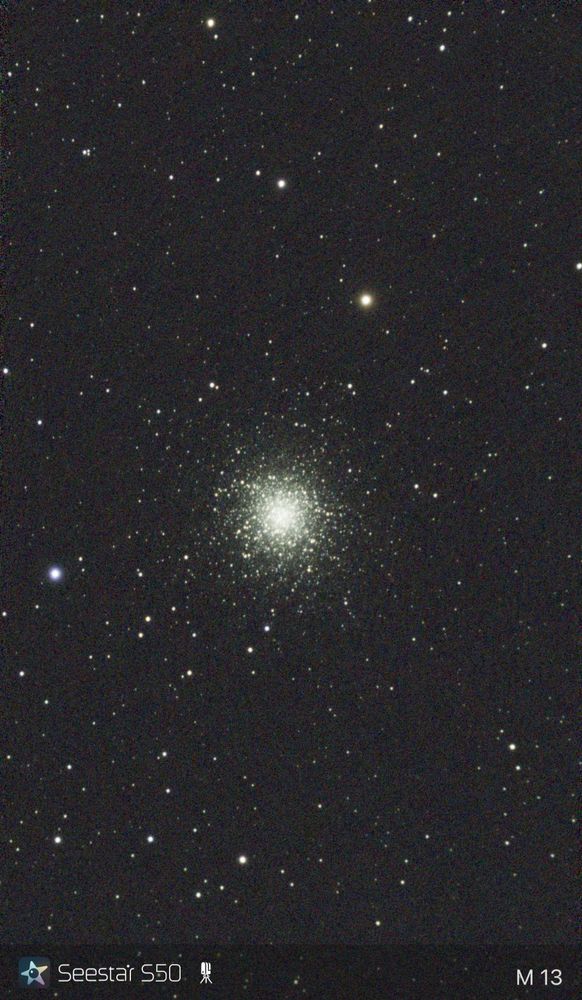 ヘラクレス座
球状星団(M13)