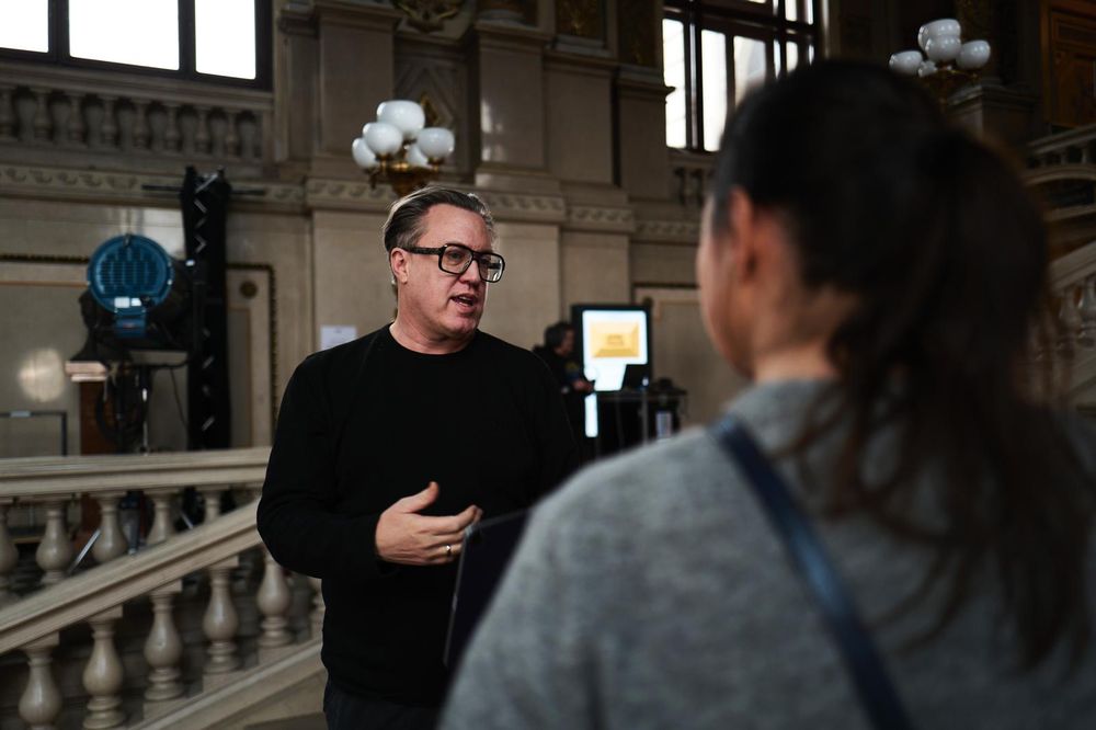 Nicholas Ofczarek und ich am Set für den Dreh der Lesereihe „Das ist die Verantwortung“ 