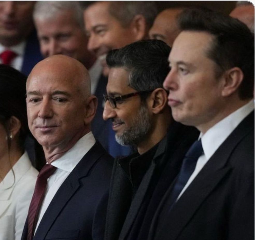 bezos and musk at Trumps inauguration 