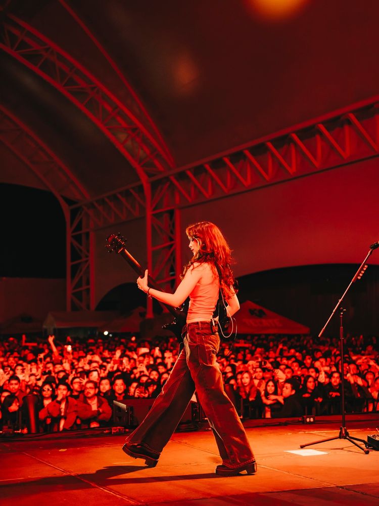 Alejandra Villarreal playing bass