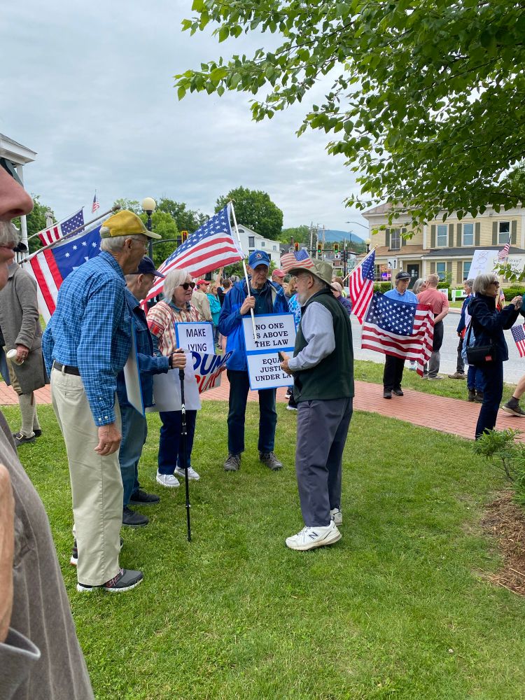 Protesters on the Brandon Vermont green. 