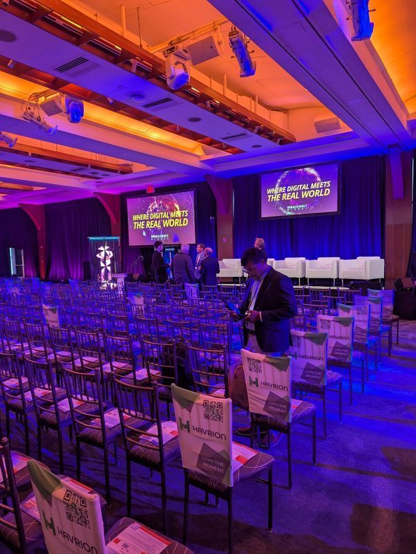 The DPAA Global Summit was a fantastic day of connection and learning for our team!

Dylan Corn, Marc Reichel, and Lindsey Quinnies had a great time exchanging insights with industry leaders.

Thanks to DPAA and all participants for the ideas and conversations driving DOOH forward.