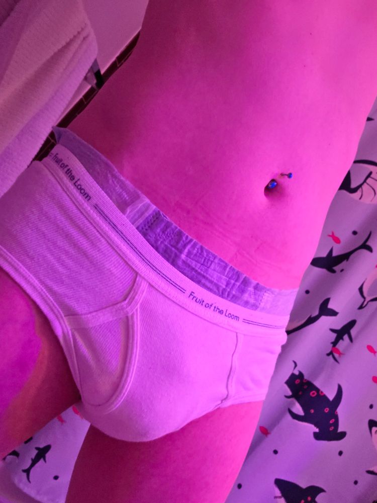Fruitbifbthe loom briefs with a pullup underneath and a subtle outline 